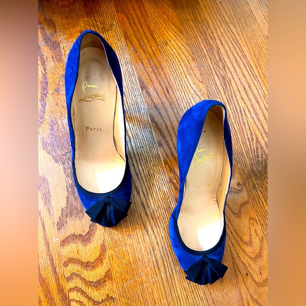 Christian Louboutin Suede Pumps Size 37.5